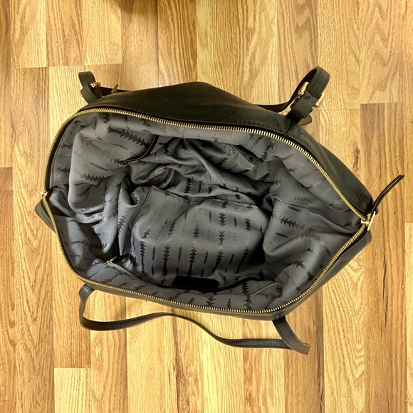 Thacker Reily Leather Tote Bag in black - Picture 5 of 9